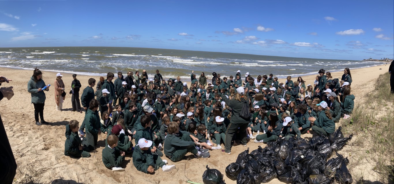 1YL & PREP CLEANING THE BEACH